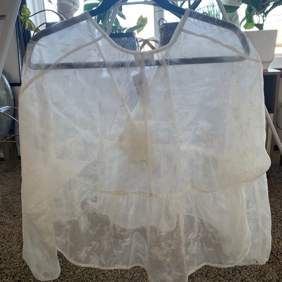 Aritzia Peplum blouse - Picture 2 of 3